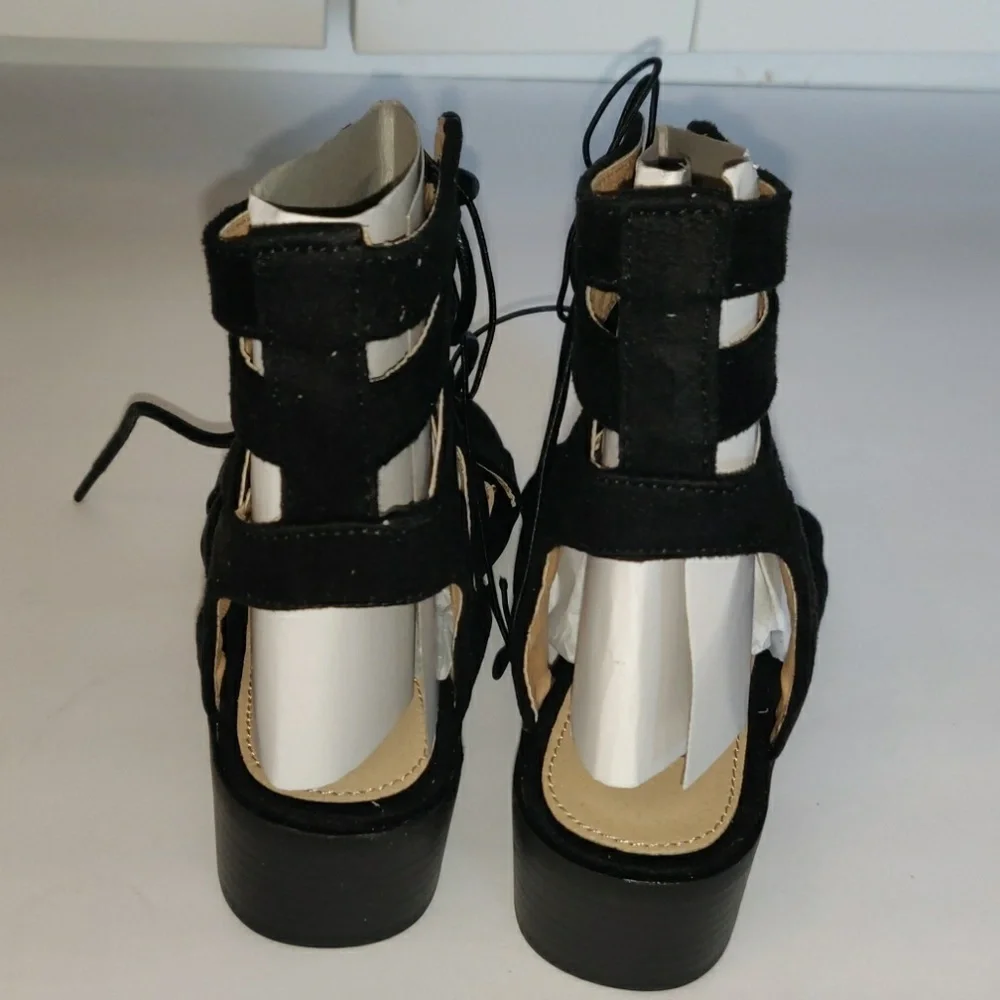 Nicole Miller girl dress shoes